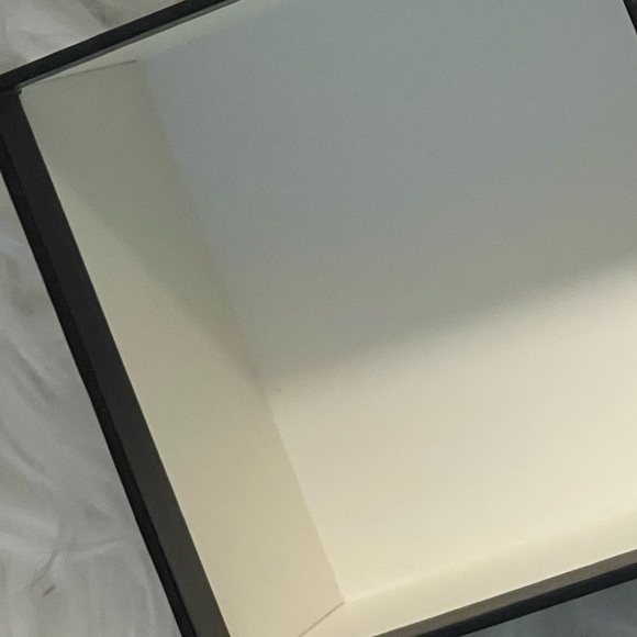 Gucci Gift Box - Picture 3 of 8